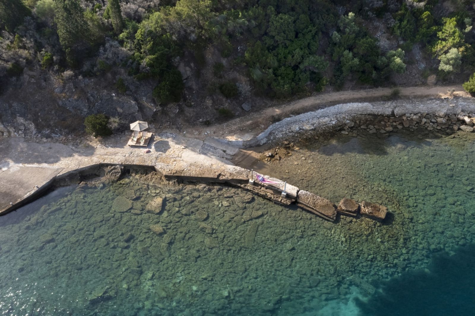  Private_Island_Argyronisos__c__Louisa_Nikolaidou__5_.jpg