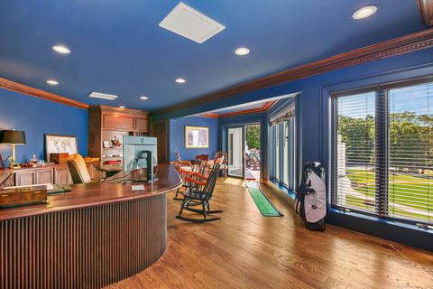 Arbeitszimmer/Empfang HD_1756220232471_50_web_or_mls_50_poplar_hill_dr.JPEG