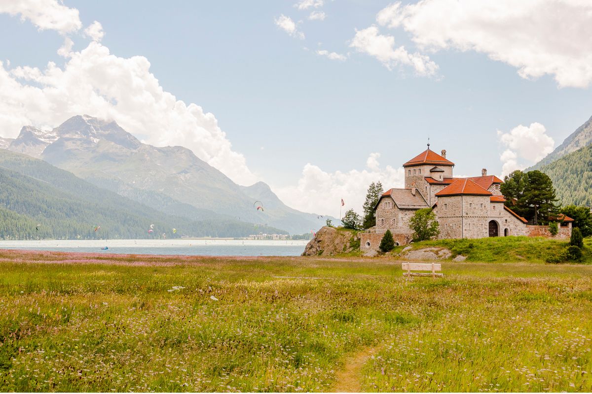 1350x900Schweiz_Graubünden2.jpeg