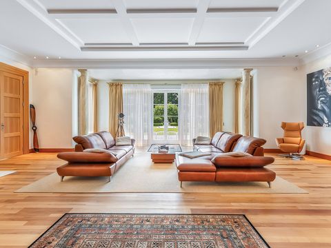 Wohnzimmer mit Tessiner Birnbaumparkett 9D8A3648.jpg