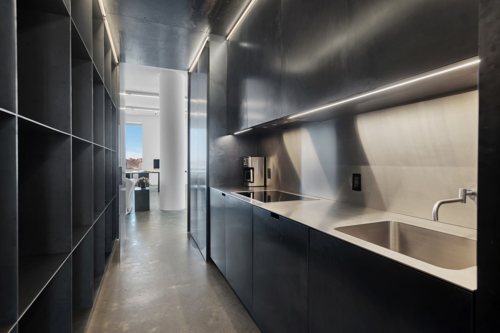 Küche Calvin_Klein_Penthouse_in_New_York_City__c__Anton_Brookes___H5_Photography__6_.jpg