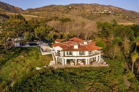 Luftaufnahme Villa Kim Kardashian a001.jpg