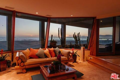 Wohnzimmer, Abenstimmung 25_528_497_68669614c5fe6_24.jpg