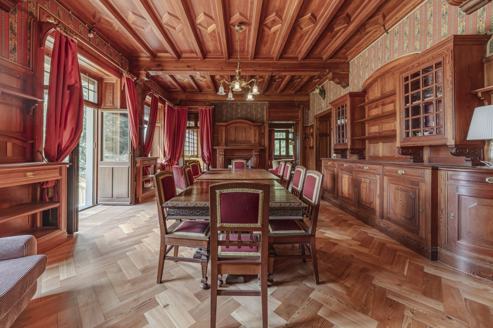  Villa_Laubenò_im_Aostatal__c__Andrea_Dal_Prato_Engel___Völkers_Valle_d_Aosta__3_.jpg