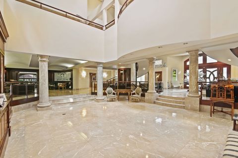 Entrée HD_1756317348658_7_web_or_mls_50_poplar_hill_dr.JPEG