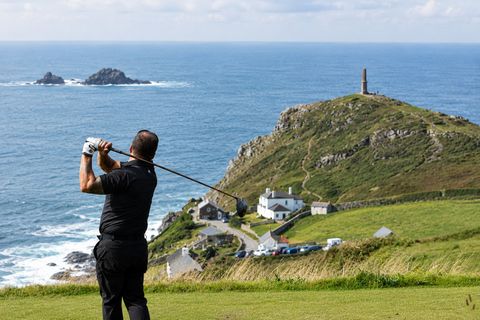  CapeCornwall2_1350x900.jpg