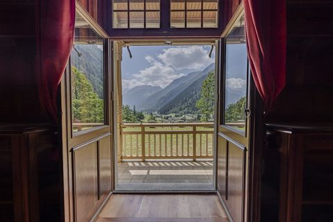  Villa_Laubenò_im_Aostatal__c__Andrea_Dal_Prato_Engel___Völkers_Valle_d_Aosta__8_.jpg