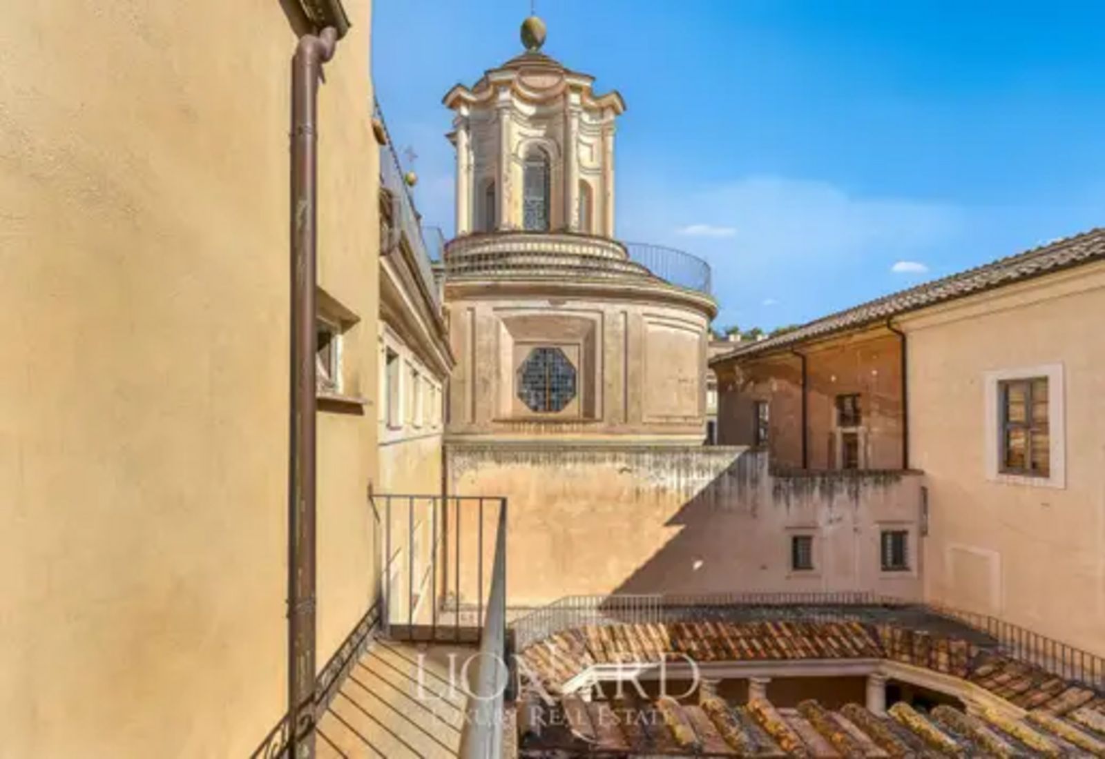  palazzo-lazio-1.jpg