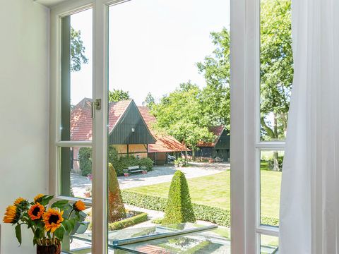 Blick aus dem Fenster 1751A-20.jpg