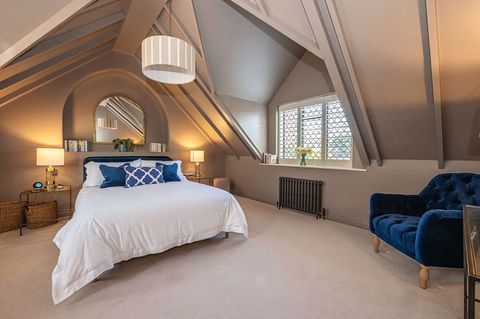 Schlafzimmer unter dem Dach Caine5.jpg