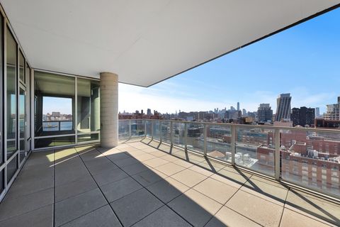 Balkon Blick über die Stadt Calvin_Klein_Penthouse_in_New_York_City__c__Anton_Brookes___H5_Photography__13_.jpg