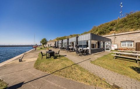 Restaurantterrasse bei Sonnenschein. 27-12012026132330falkfortet-muusfoto-m25_8204-web.jpg