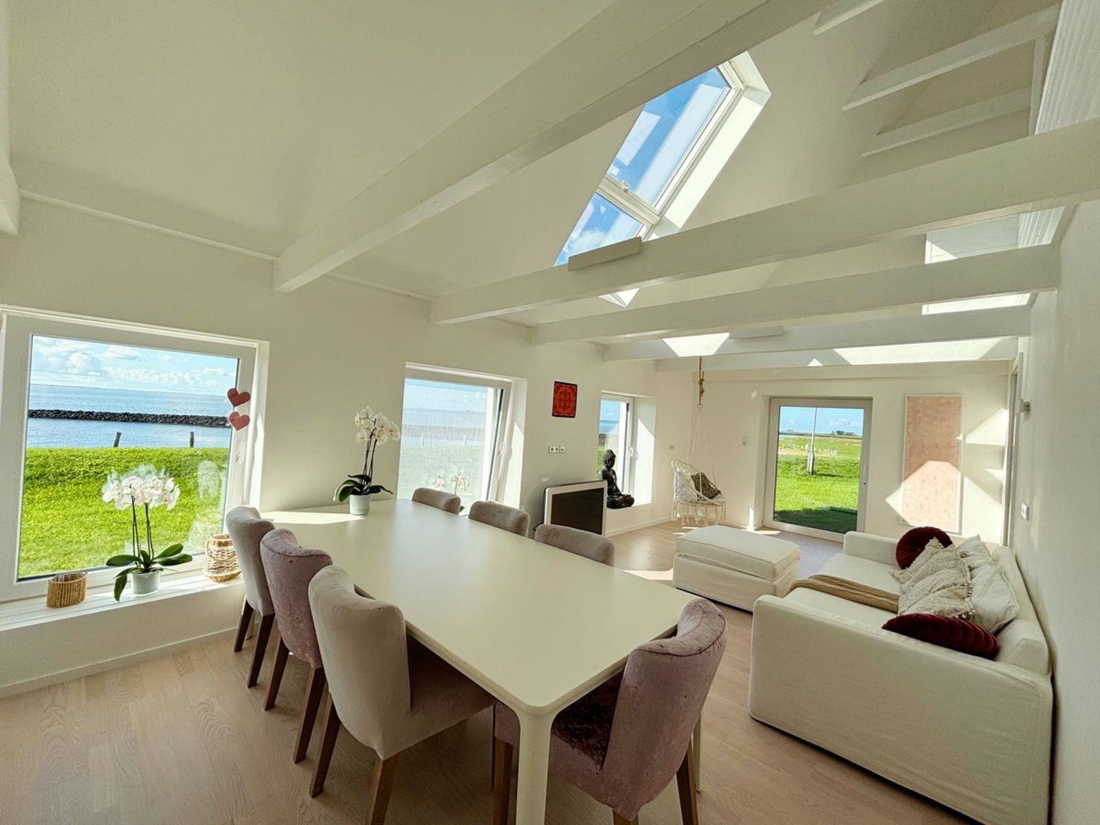 von der Essecke Blick zur Wohnecke PastedGraphic-9.jpg