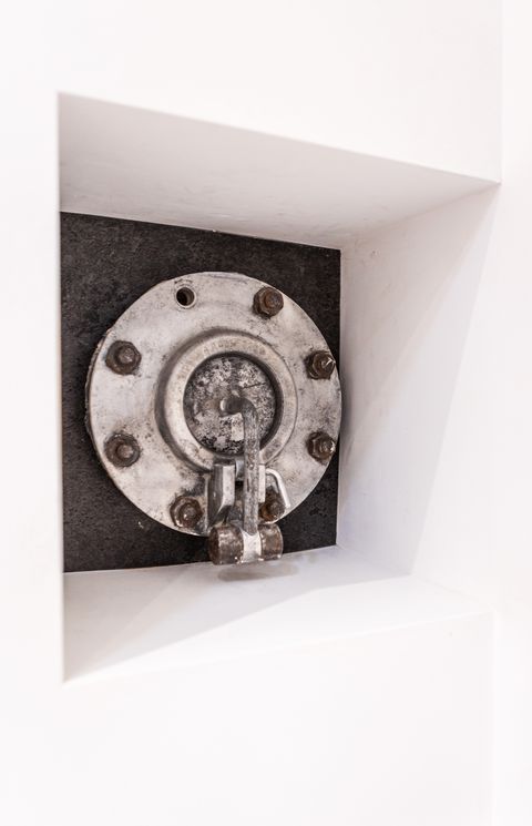 Detailaufnahme – Design-Türschloss 679cb9c3eb510c568a4e539a_5.jpg