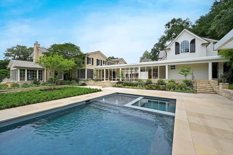 Pool mit Blick zum Haus image-1113872-1747784406.jpg