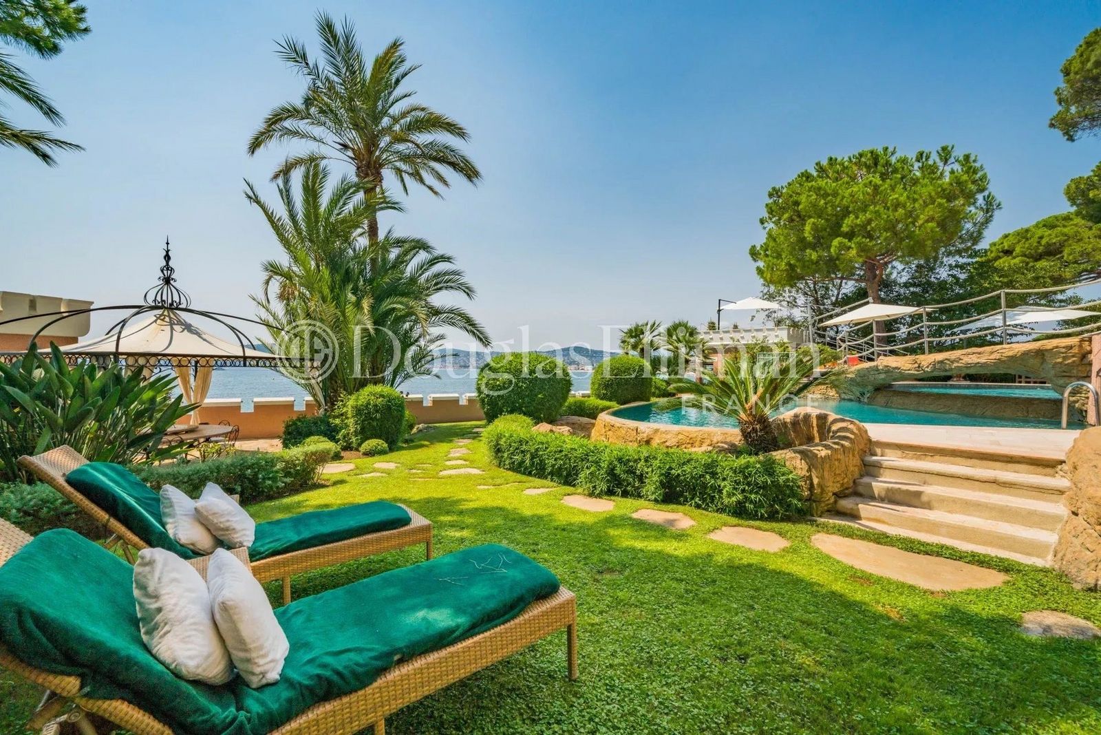 Gartenansicht von der Sitzbank aus 1900xxs9.jpeg