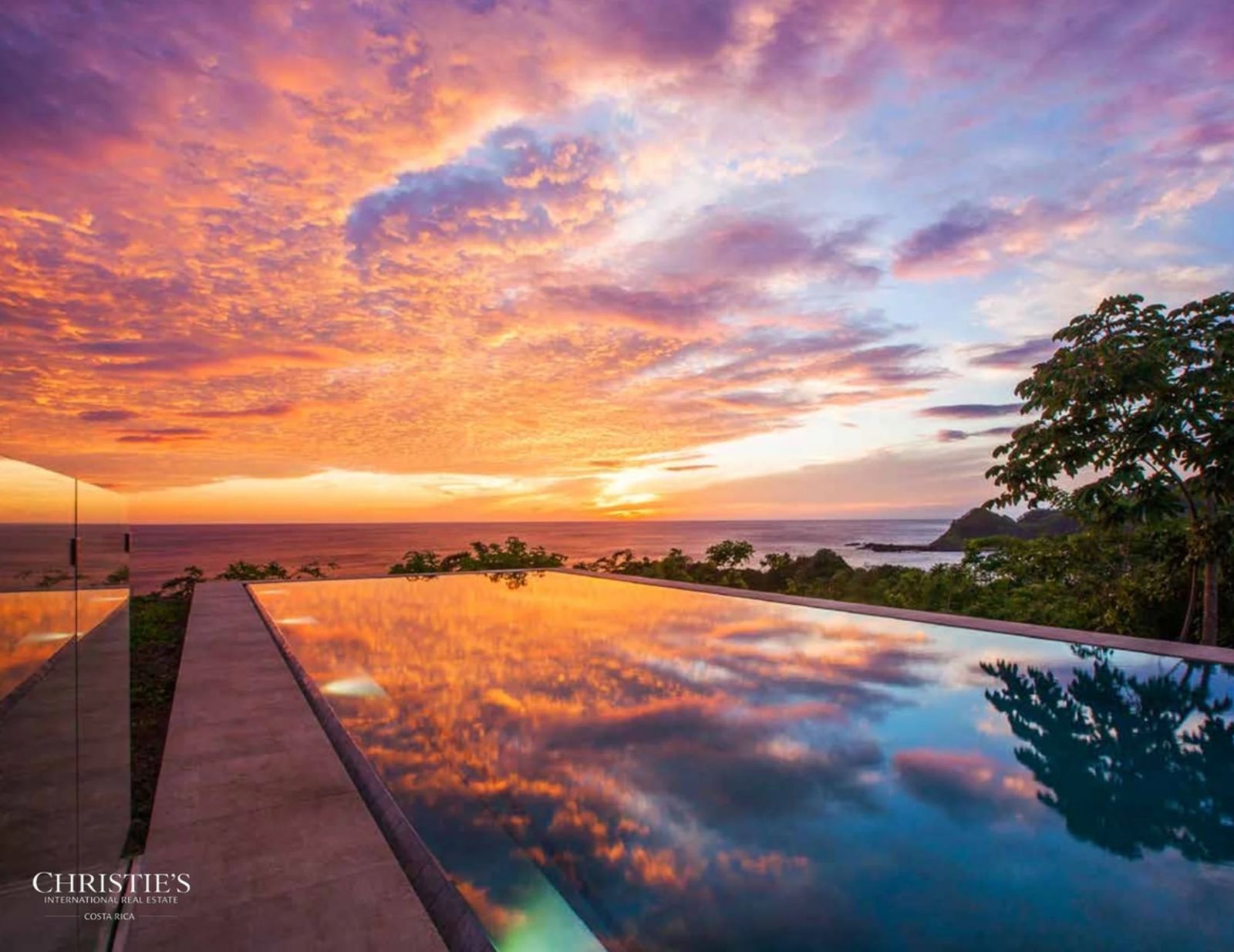 Sonnenuntergang über dem Wasser f1c79b27-6607-408a-ada5-b292c1863218.jpg