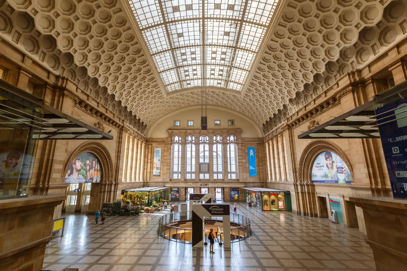 Historischer Hauptbahnhof von Leipzig AdobeStock_385838617_Editorial_Use_Only_Markus_Mainka.jpeg