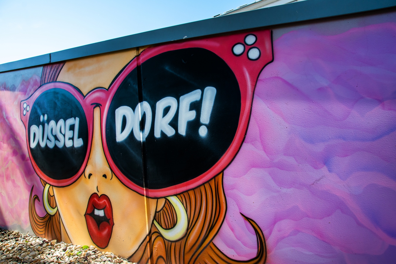 Graffti Frau mit Sonnenbrille SST_2021_06_14_32.jpg