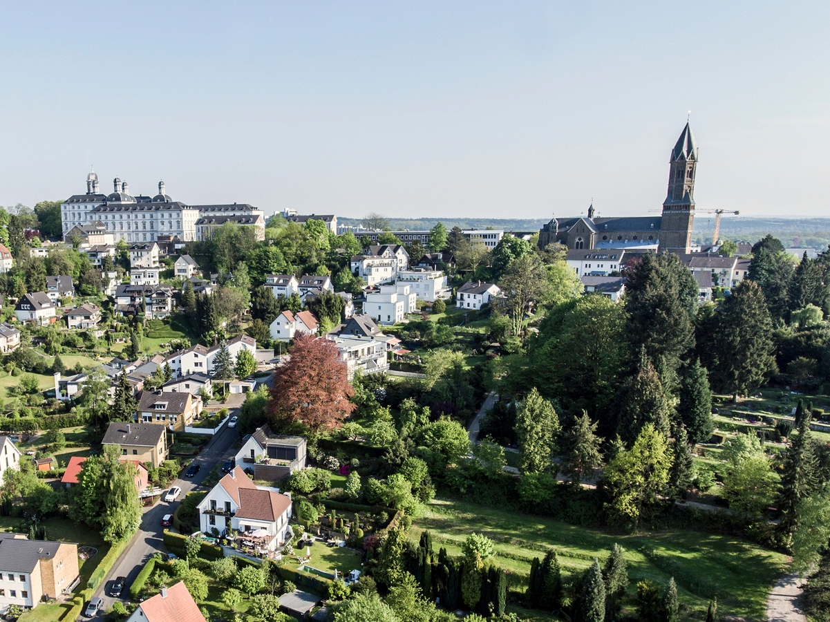 Aerial View Schloss Bensberg and public surroundings Berglisch Gladbach Germany near cologne AdobeStock_191149024_CL-Medien.jpeg