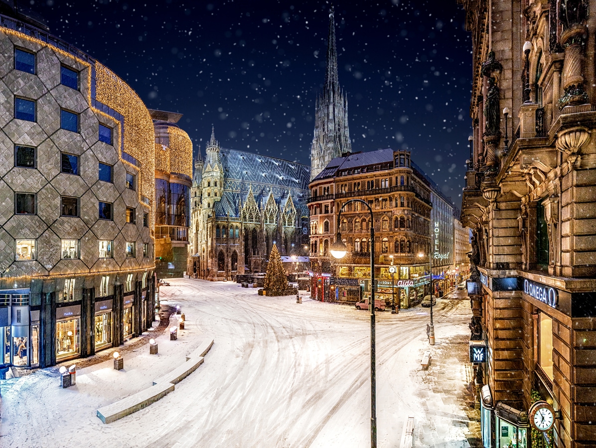 Wien Stephansdom Straße im Winter 00000096573_Blick-auf-den-Stephansdom-im-Winter_Oesterreich-Werbung_Julius-Silver.jpg