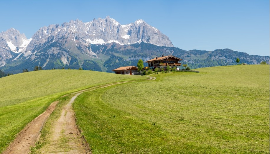  AdobeStock_436842797Kopie.jpeg