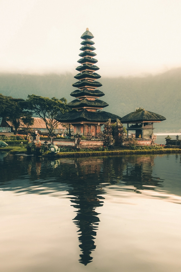  aron-visuals-1kdIG_258bU-unsplash_Bali.jpg