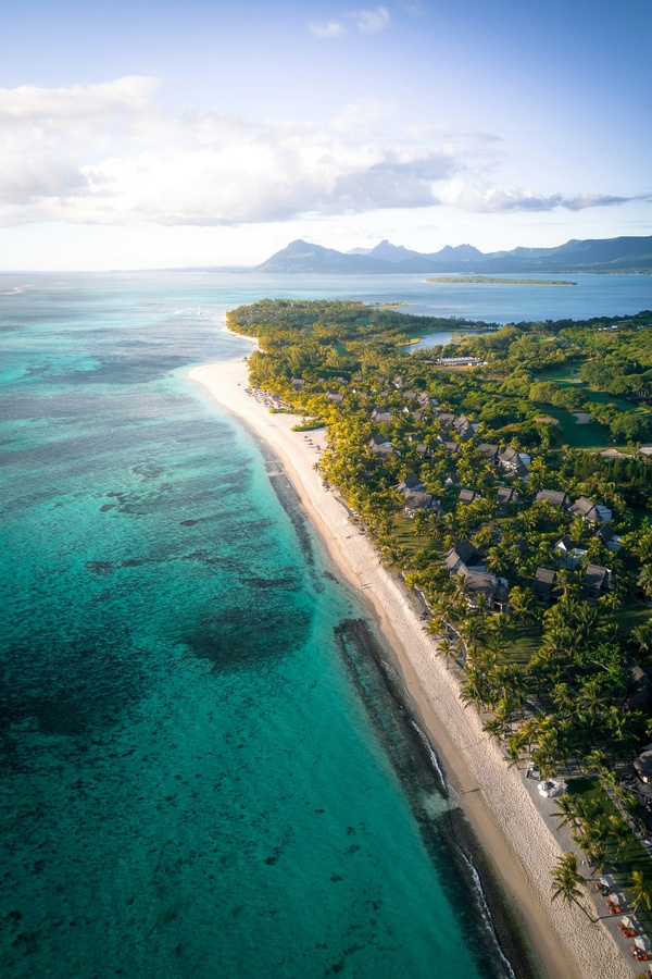  tobias-reich-hMXZwS4_LcY-unsplash_Mauritius.jpg